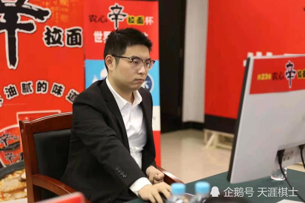 巴萨目前还没有确定引援目标，俱乐部想要一步一步来，在知道可用预算之前，巴萨不会确定最终引援名单。